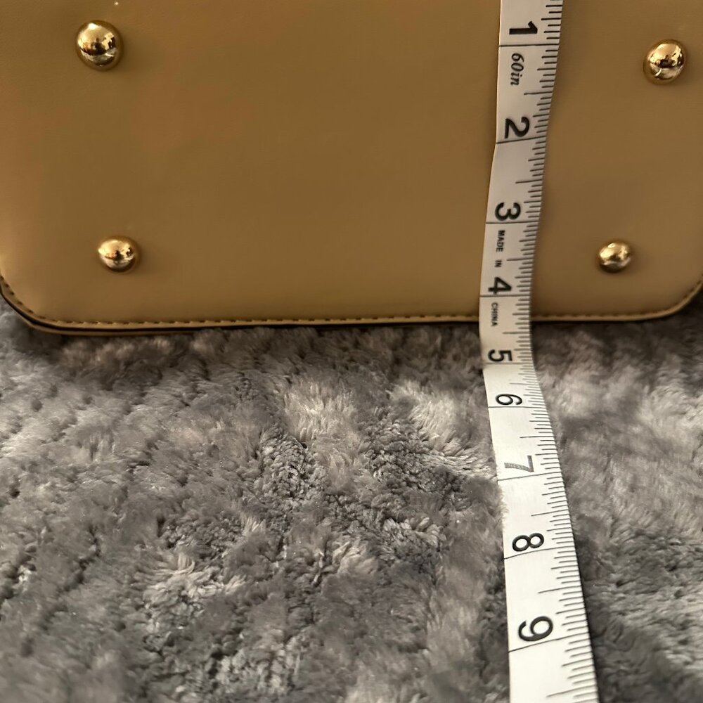 Purse - Picture 9 of 9
